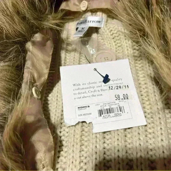 Croft & Barrow Cardigan Sweater M Tan Button Up Sash Faux Fur Collar Sleeveless - Picture 5 of 10